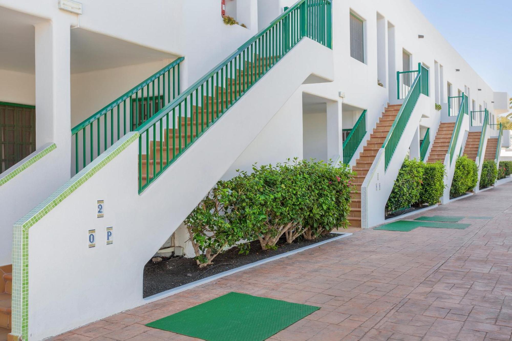 Club Del Carmen Aparthotel Puerto del Carmen  Bagian luar foto