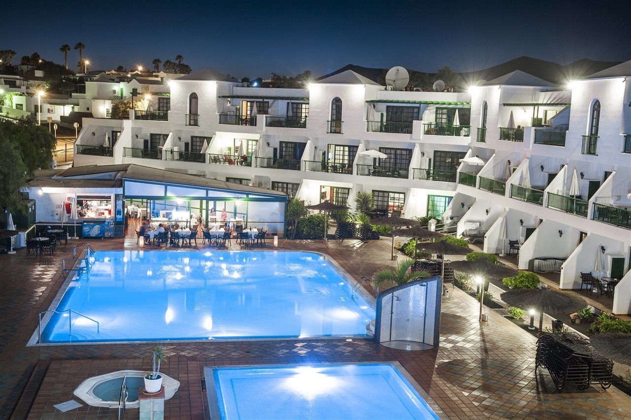 Club Del Carmen Aparthotel Puerto del Carmen  Bagian luar foto
